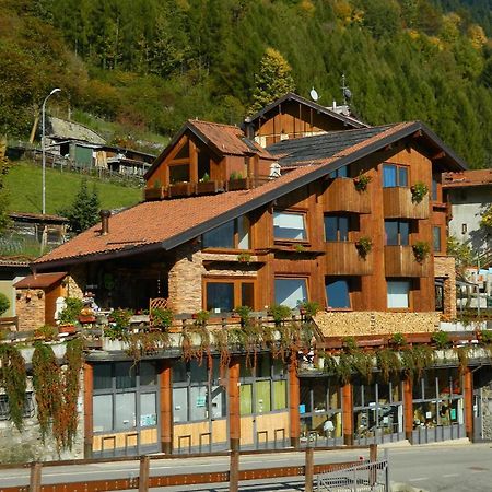 B&B Alla Fontana Lozio Εξωτερικό φωτογραφία